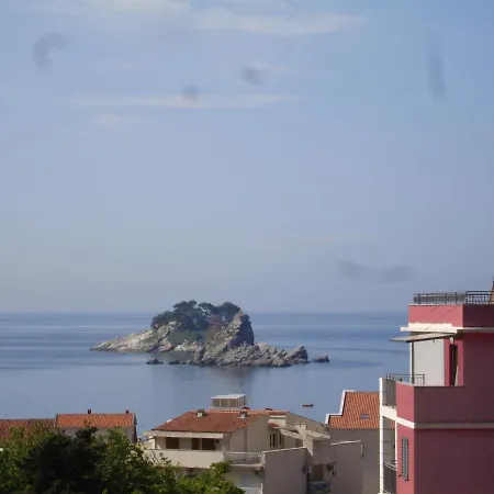 Apartments At Two Sisters Petrovac Exterior photo