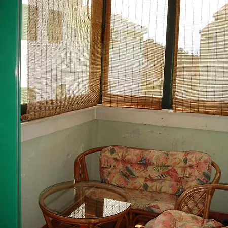 Apartments At Two Sisters Petrovac Exterior photo