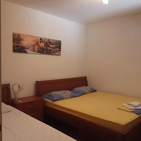 Apartments At Two Sisters Petrovac Exterior photo
