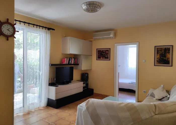 Apartments At Two Sisters