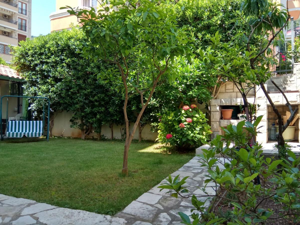 Apartment At Two Sisters