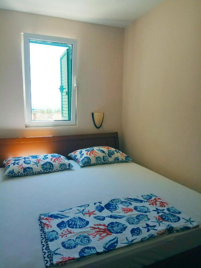 At Two Sisters Apartment Petrovac