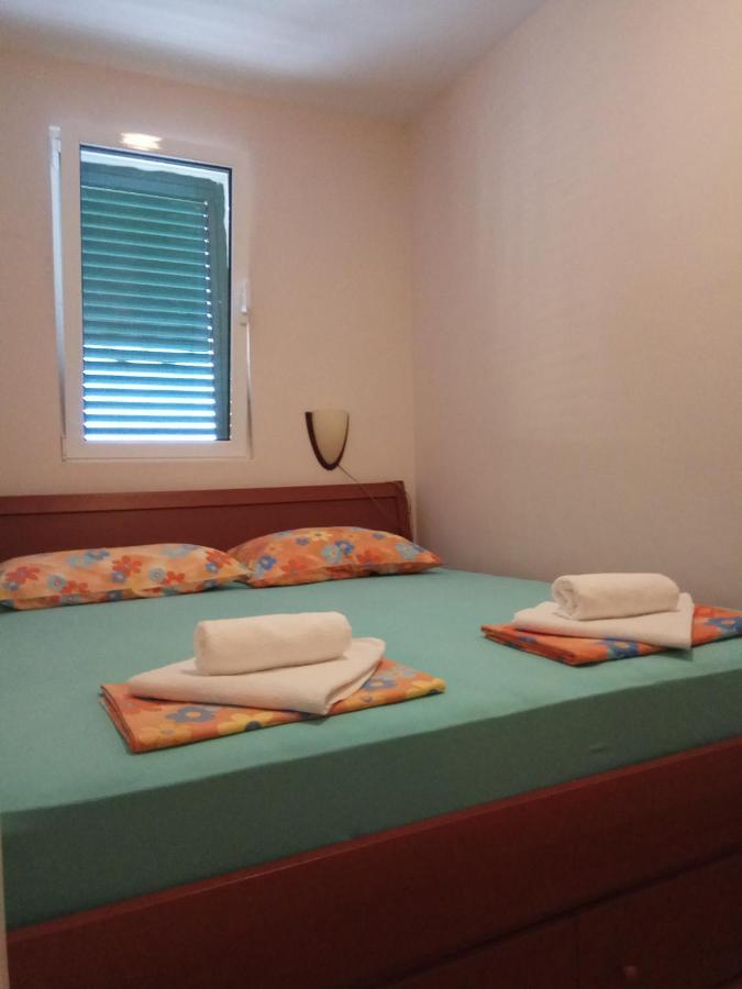 Apartment At Two Sisters