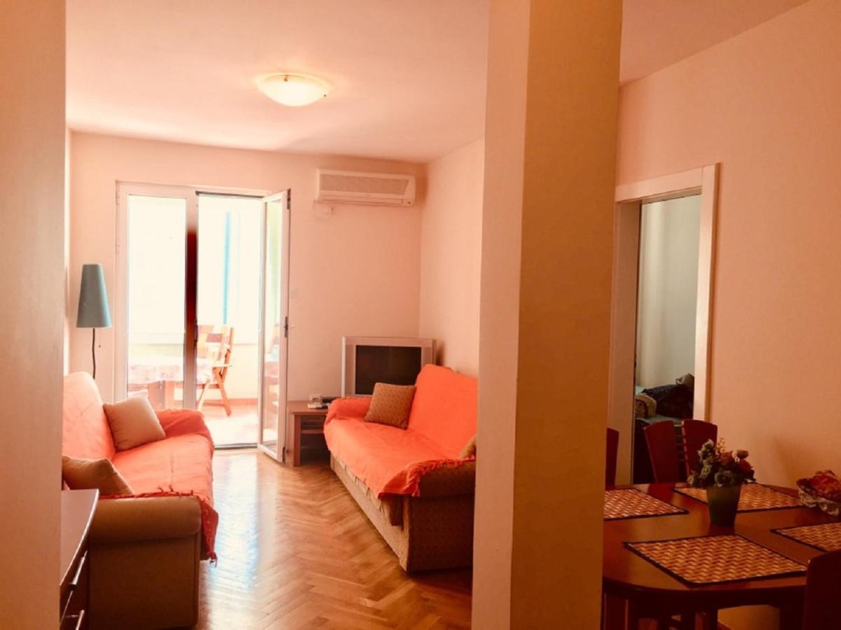 At Two Sisters Apartment